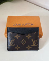 Louis Vuitton Monogram Card Holder Wallet - Black