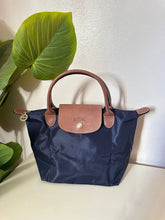 Medium Mirror Long Champ - Navy
