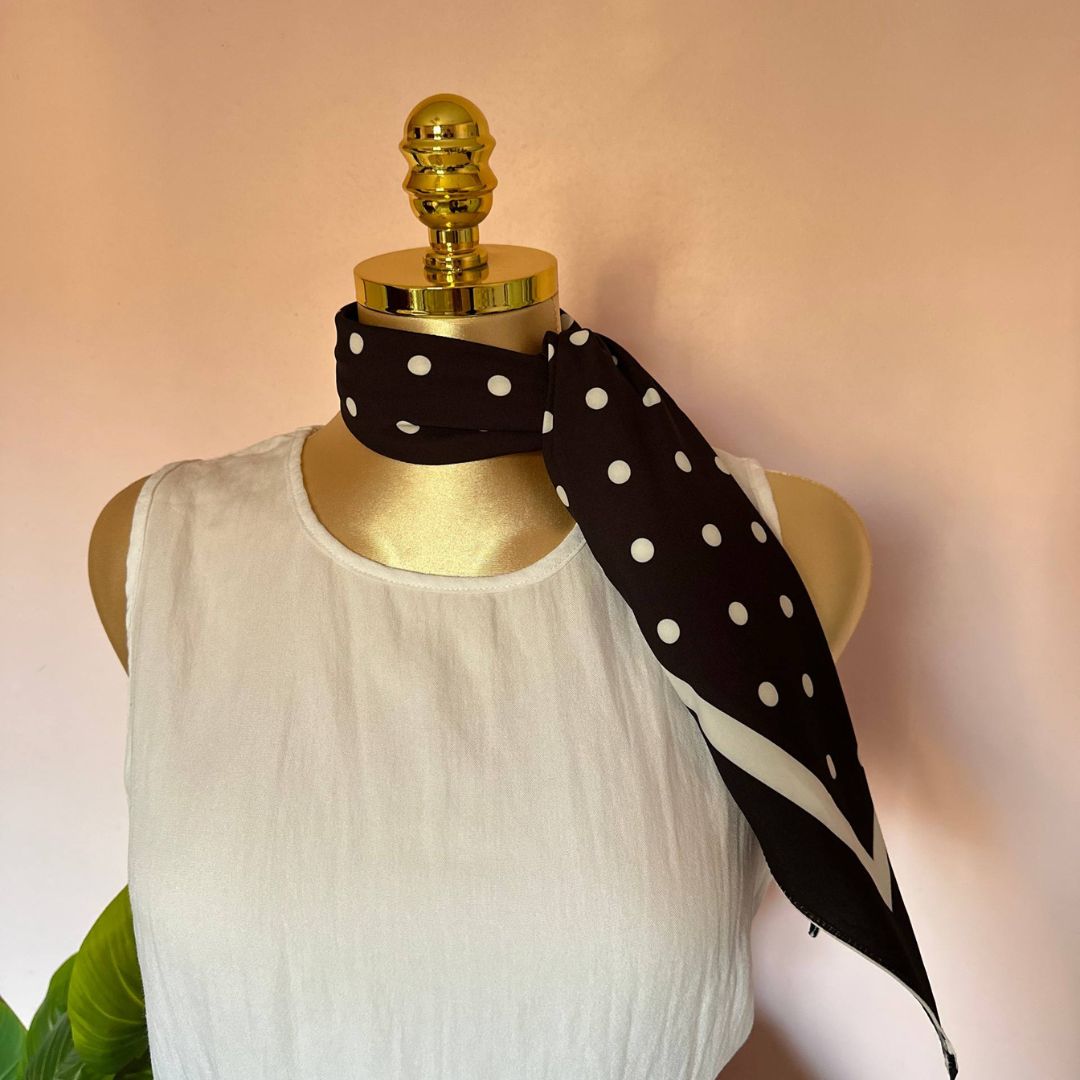 Black & White Dot Scarf 🖤