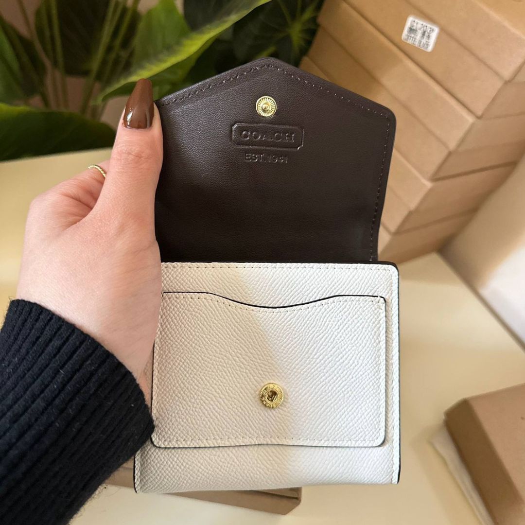 Coach Wyn Trifold Wallet Nude