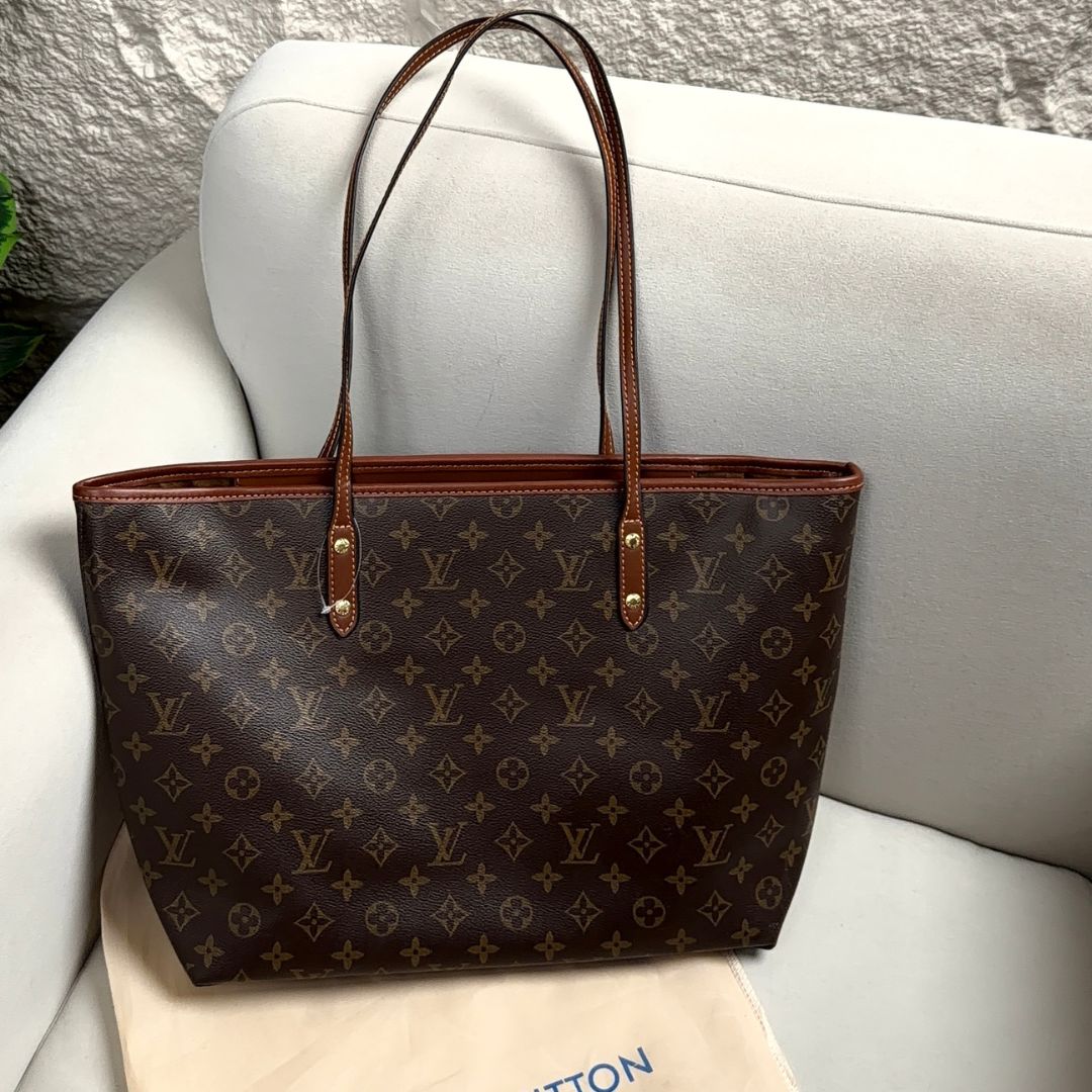 Louis Vuitton Monogram Canvas - Brown / Burgundy