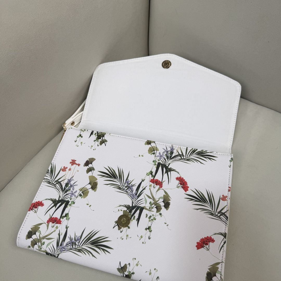 Ted Baker White Floral Saffiano Envelope Wristlet - White