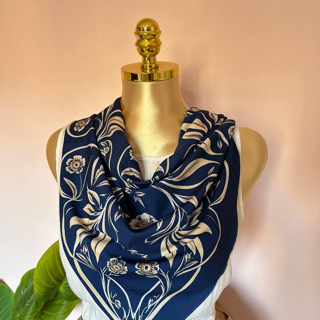 Navy Beige Floral Scarf 💙