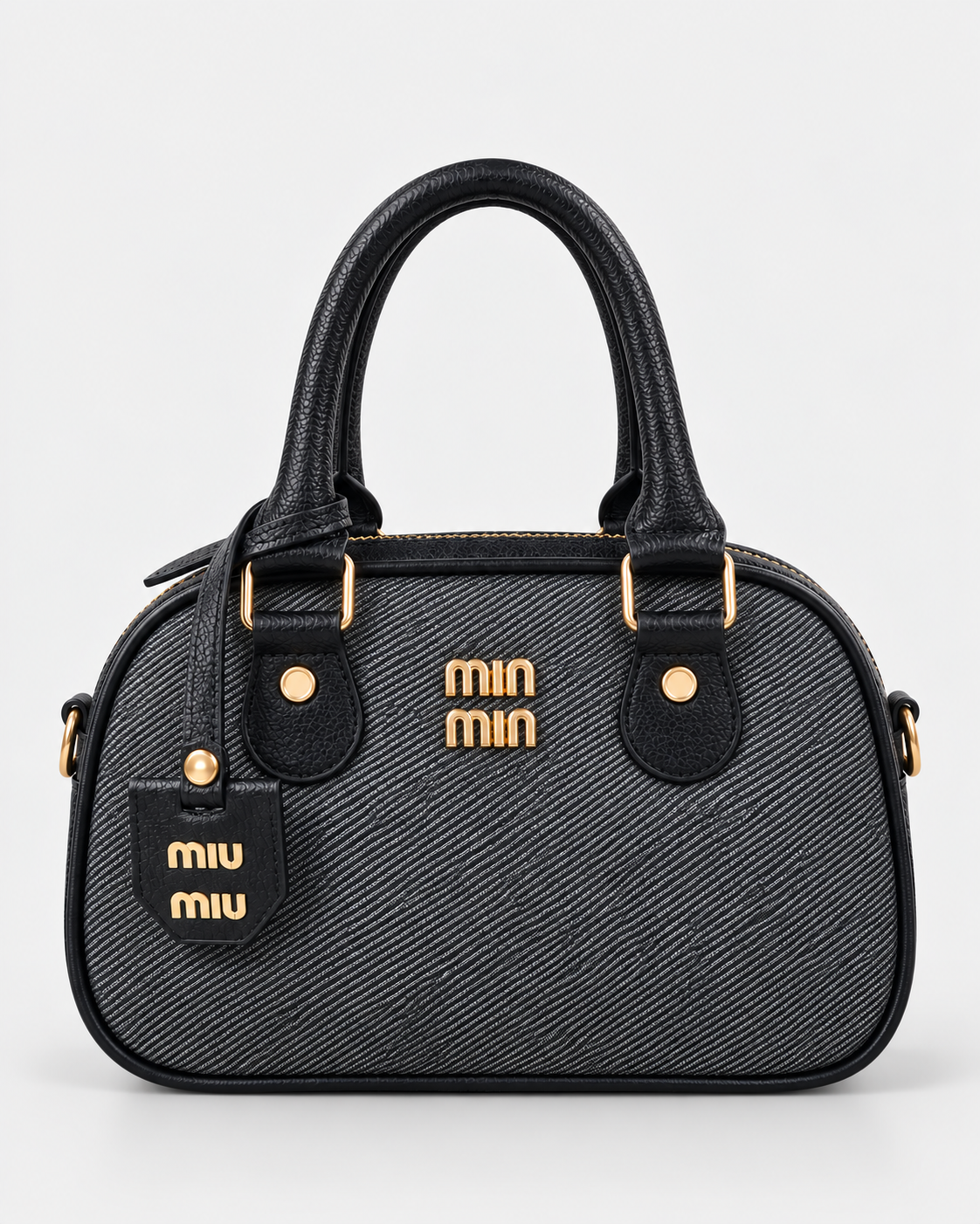 حقيبة كروسبودي من Miu Miu - سوداء