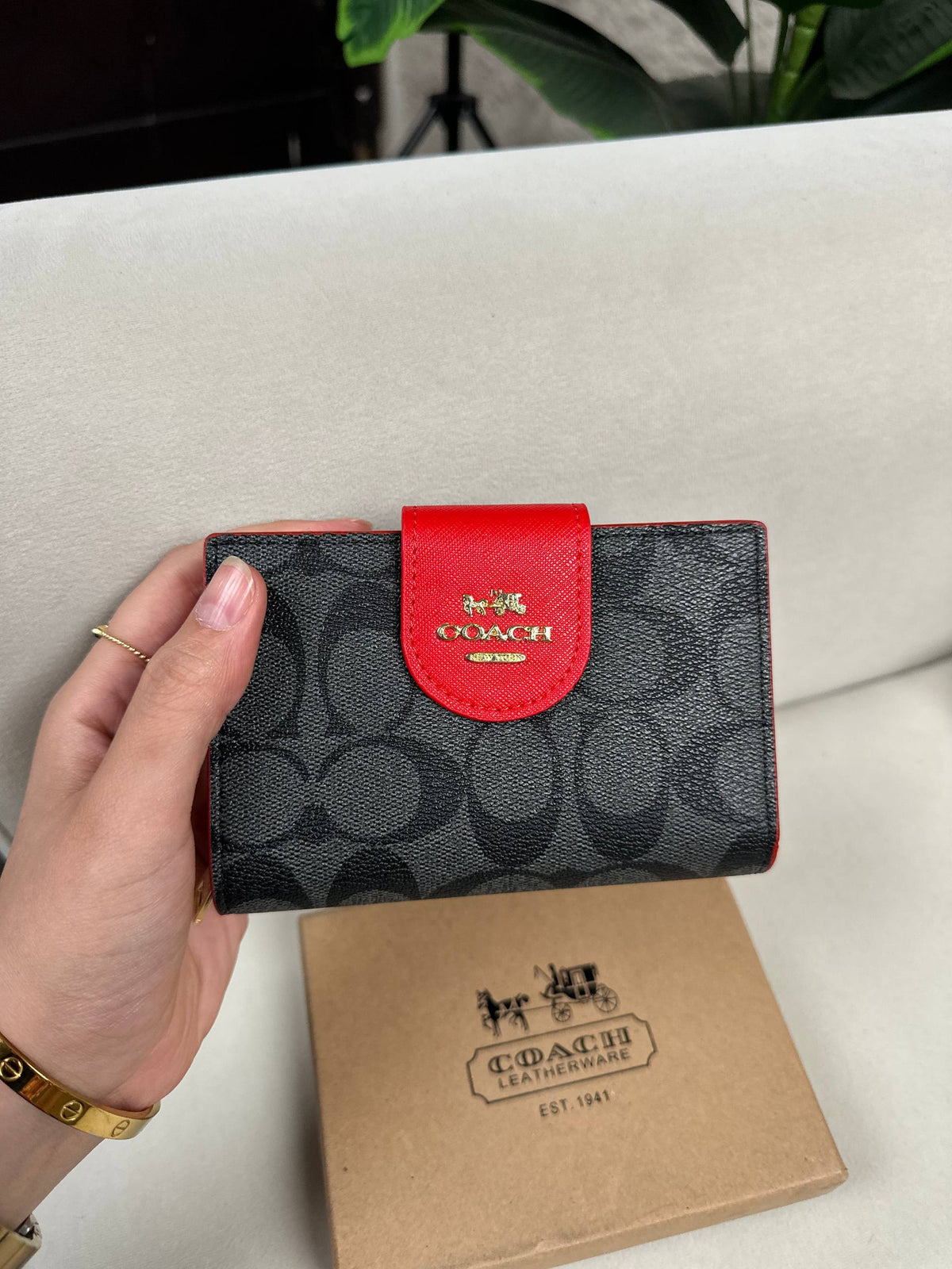 Coach Medium Corner Zip Wallet in Signature Canvas - Black