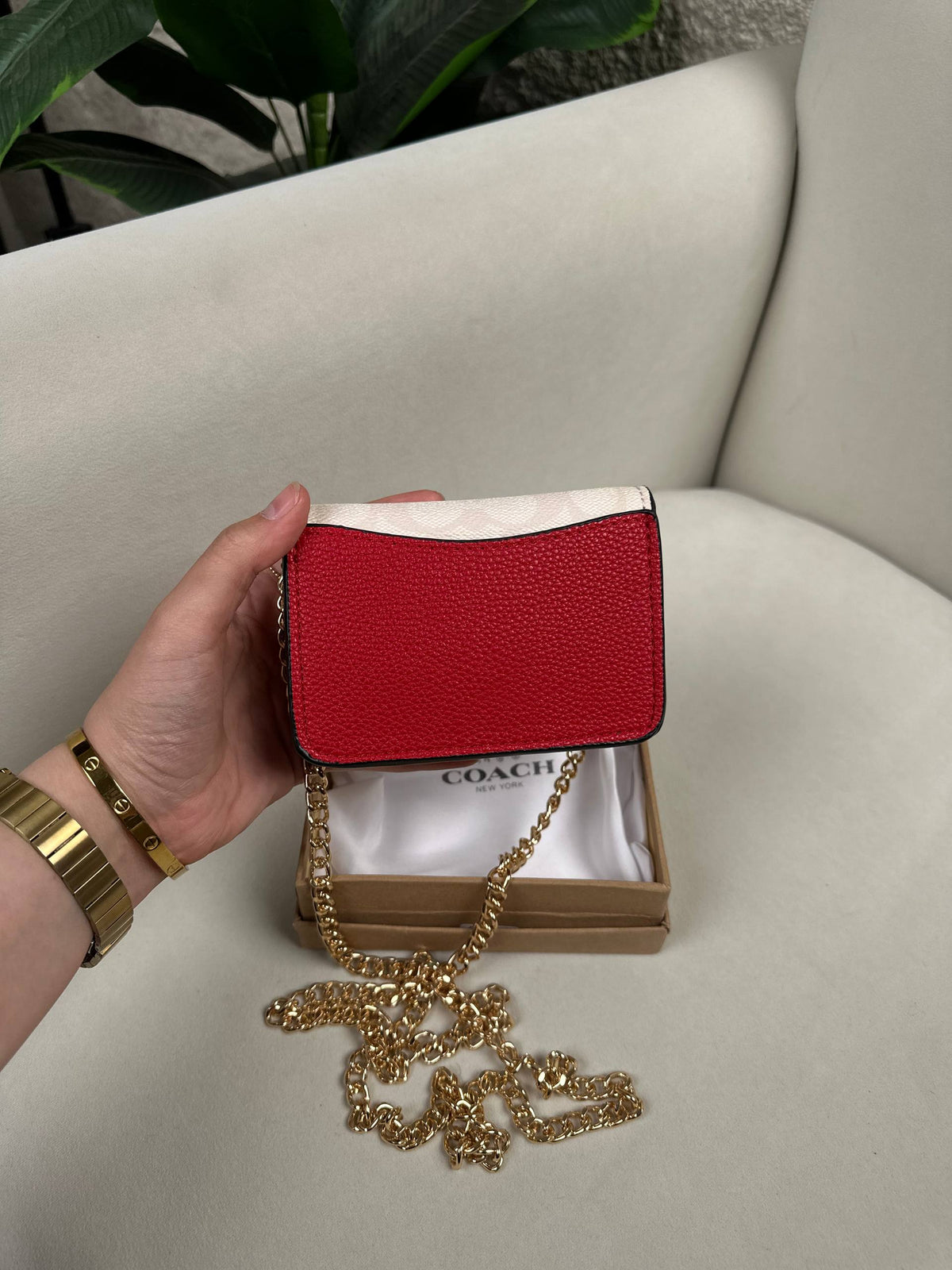 Coach Small Card- Cash Cross Body. Red & Horse & Carriage On - Tan Signature Leath