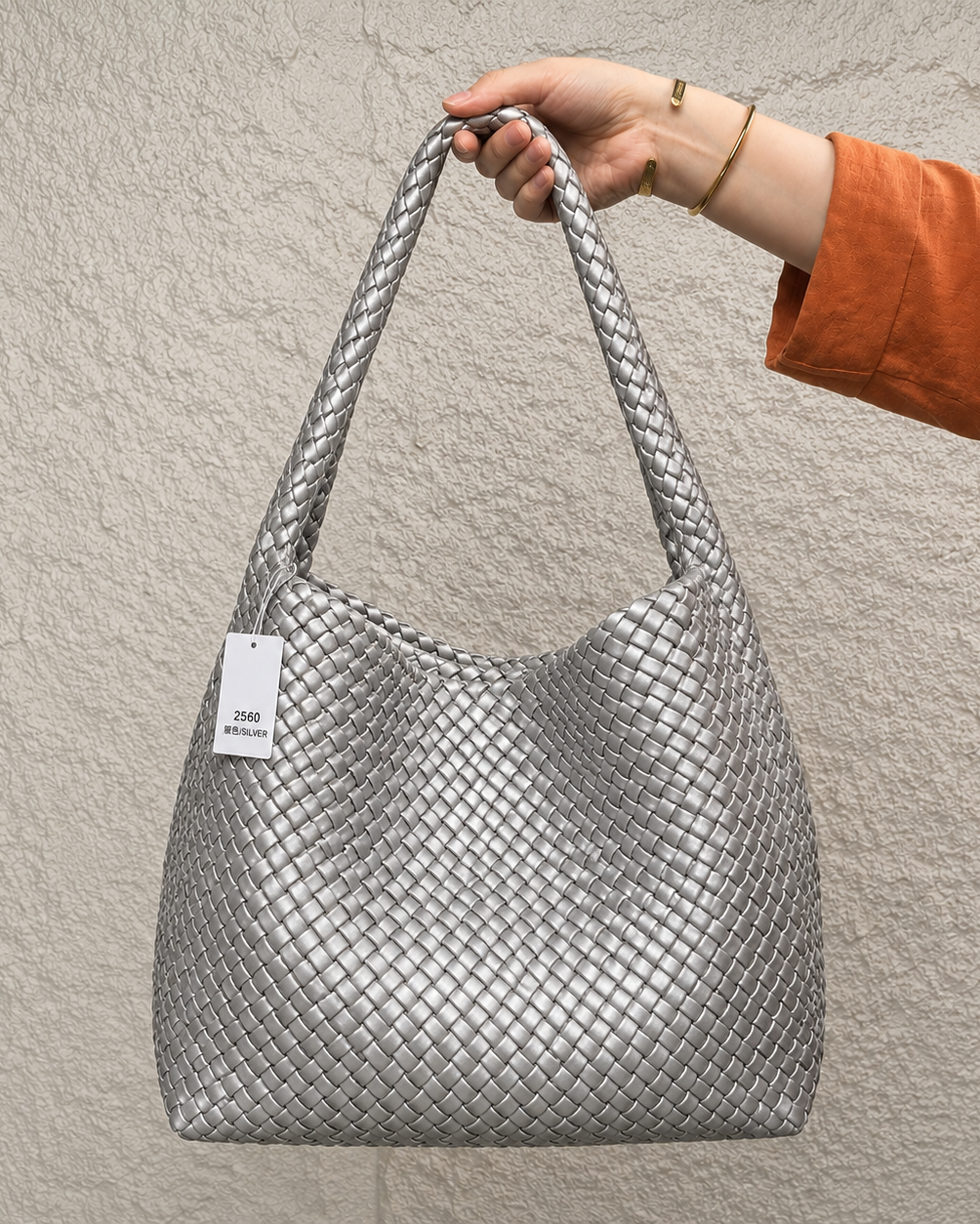 Bottega Veneta Intrecciato Woven Leather Hobo Bag Large - Silver