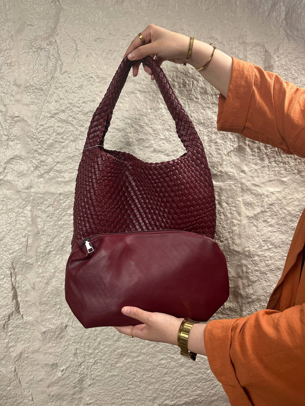 Bottega Veneta Intrecciato Woven Leather Hobo Bag Medium Wine with Charm -wine