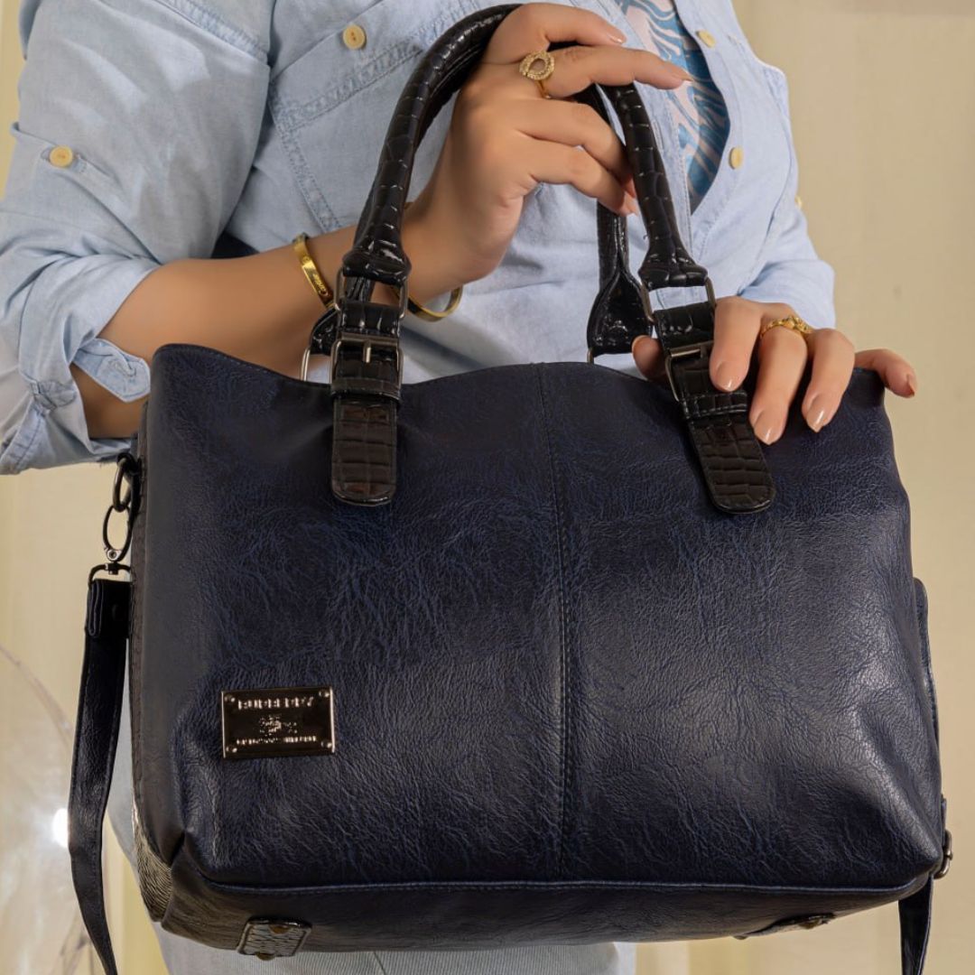 Grande - NAVY