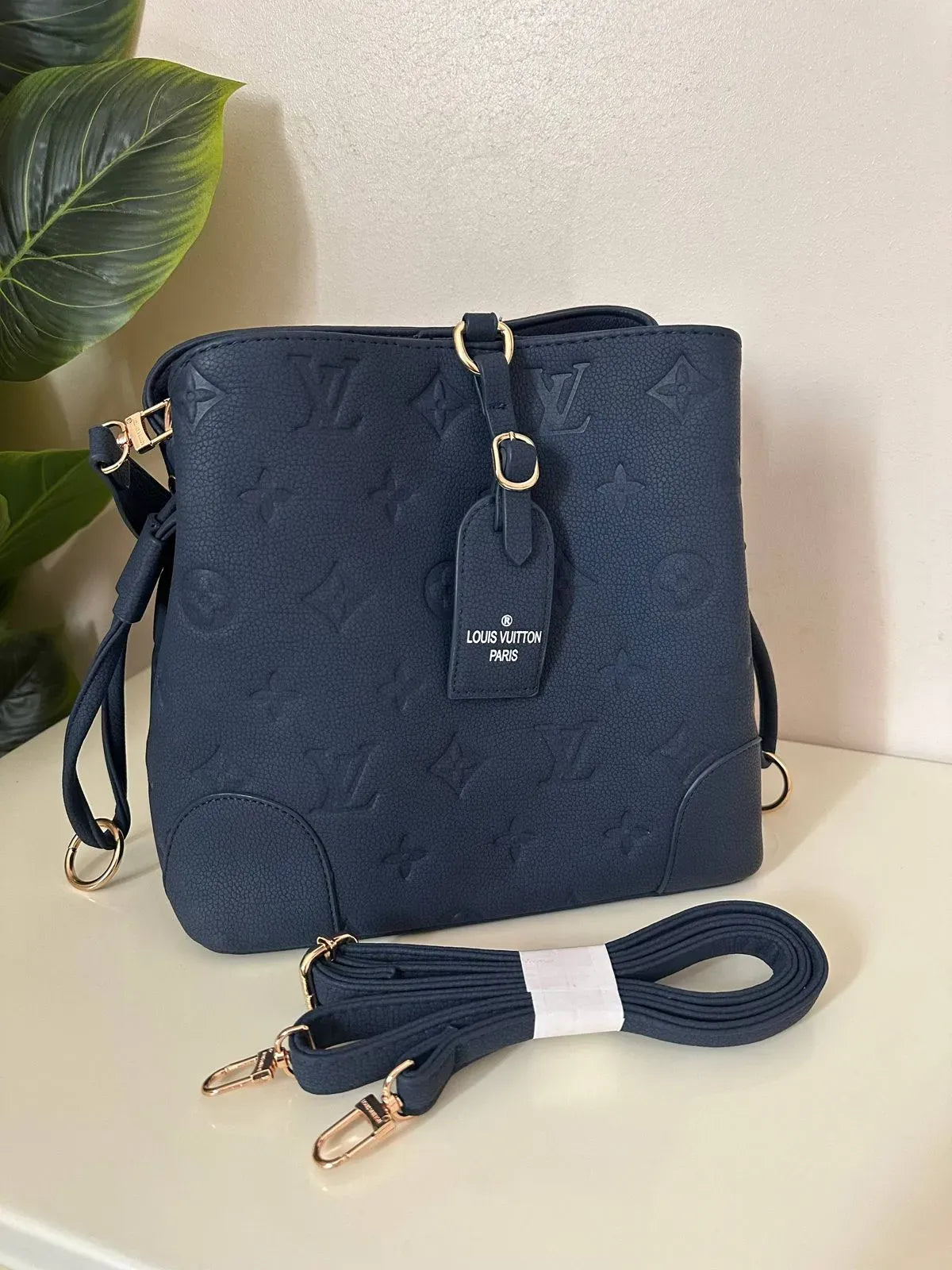 Louis Vuitton Paris - Navy blue