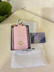 Coach key holder Powder Pink