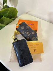 LOUIS VUITTON Empreinte Key Pouch Black