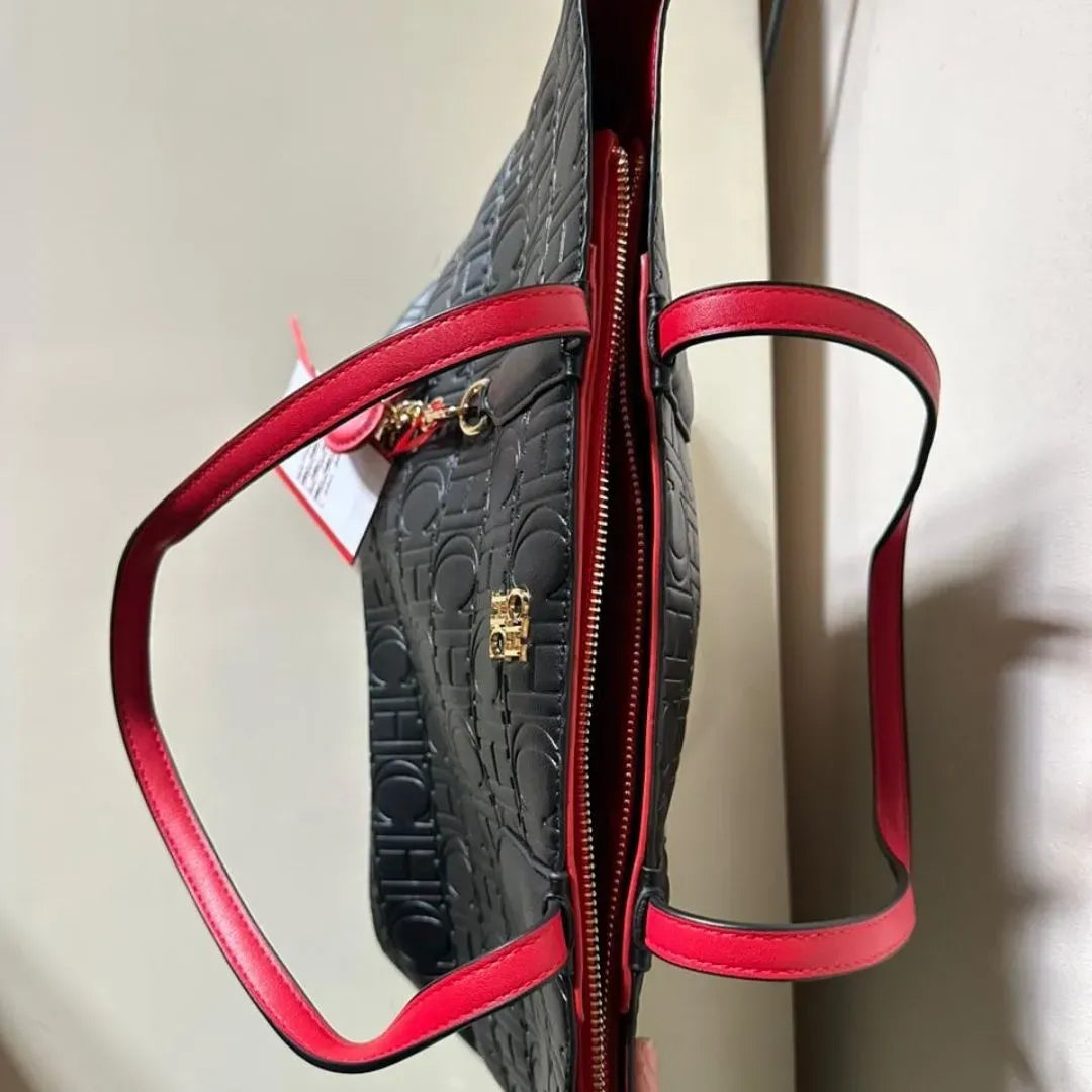 CH Carolina Herrera - Black