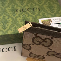 Gucci Bicolor GG Jumbo Clutch / Beige GG Canvas and Brown Leather
