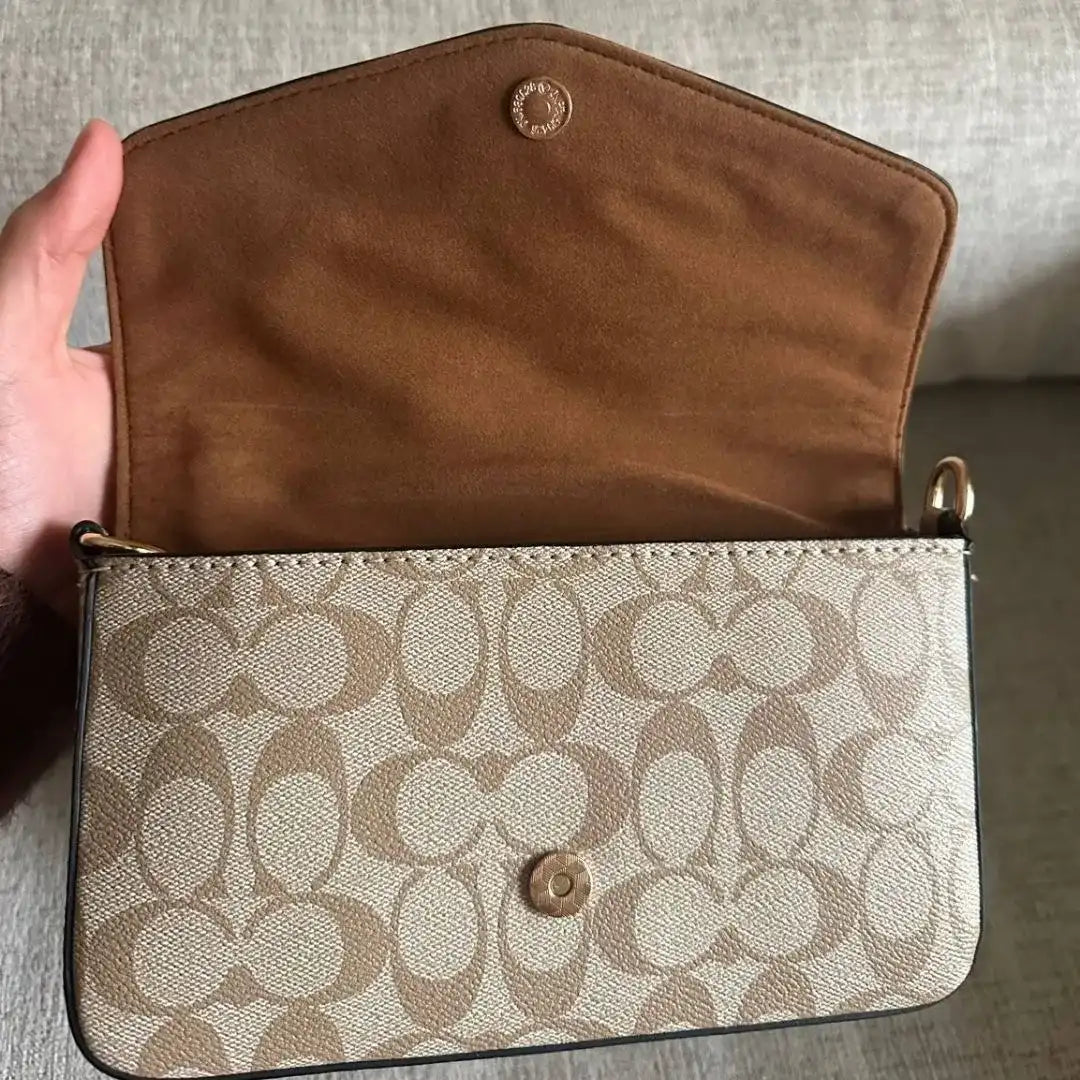 Coach Envelope Clutch Crossbody in Signature Canvas- Beige