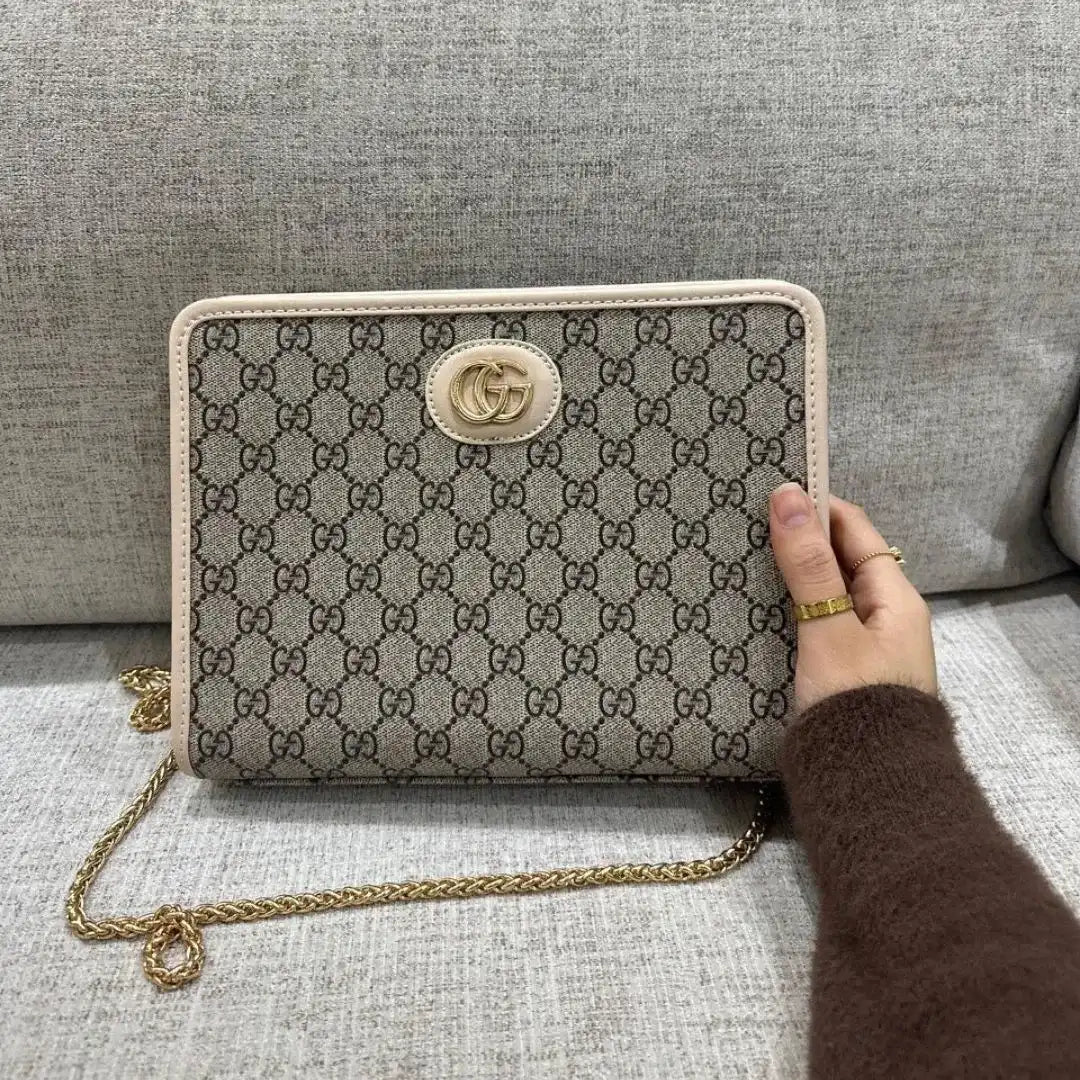 GG Supreme Pouch Pink