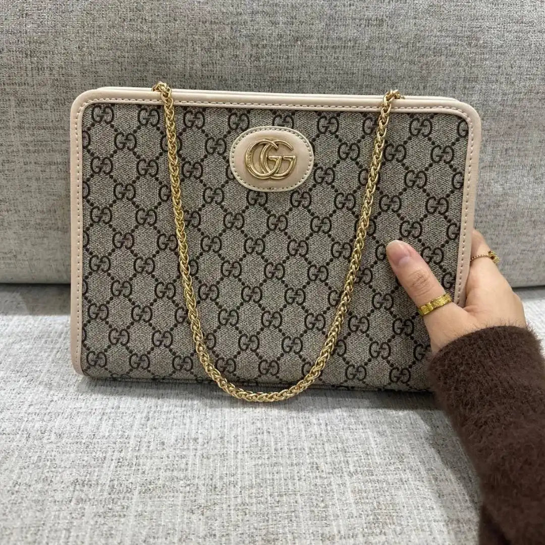 GG Supreme Pouch Pink